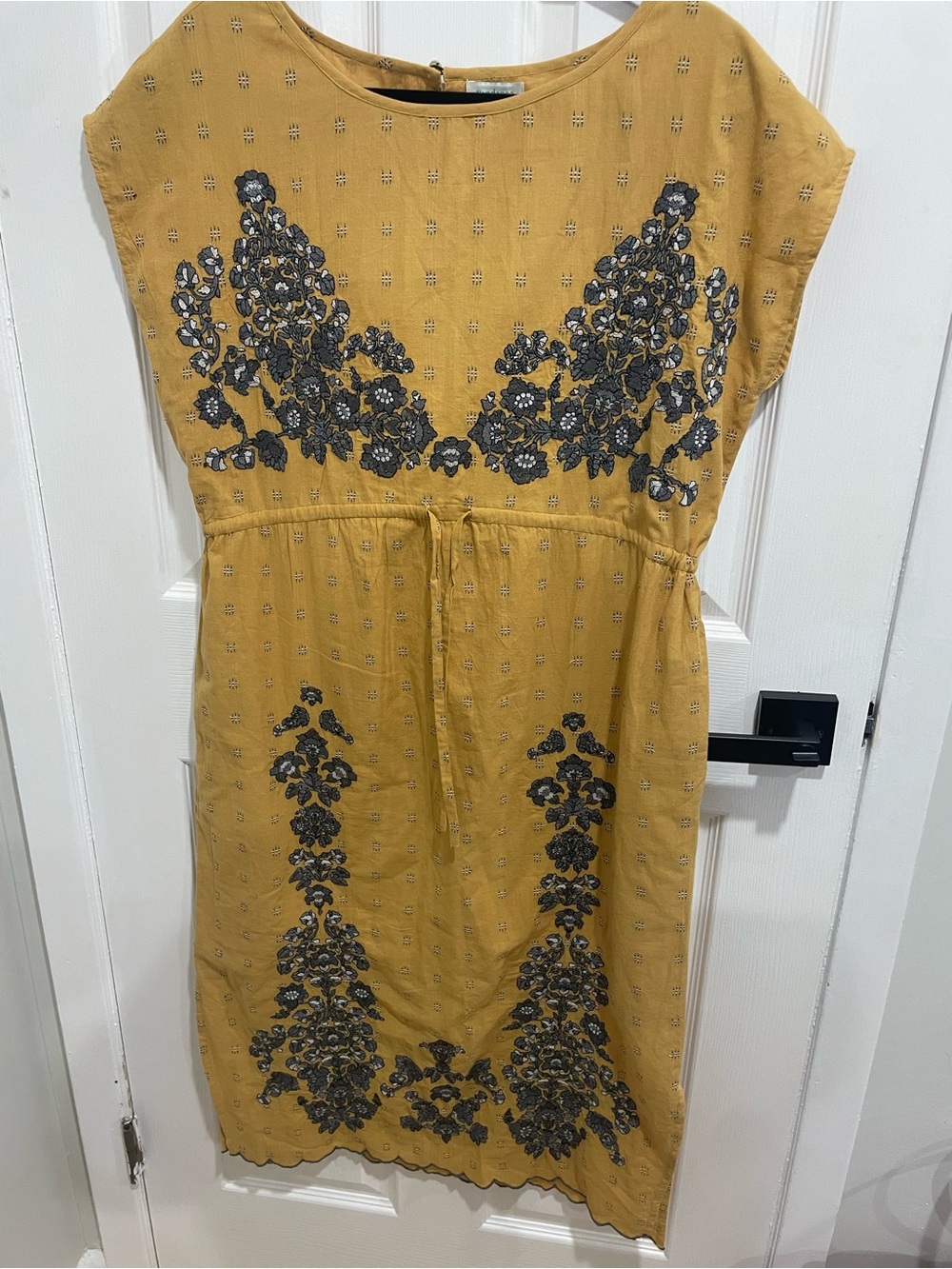 Sundance NWOT cotton blend mustard yellow dress sequins size large embroidered